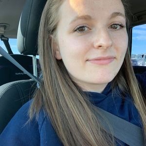 Meet your Posher, Deanna